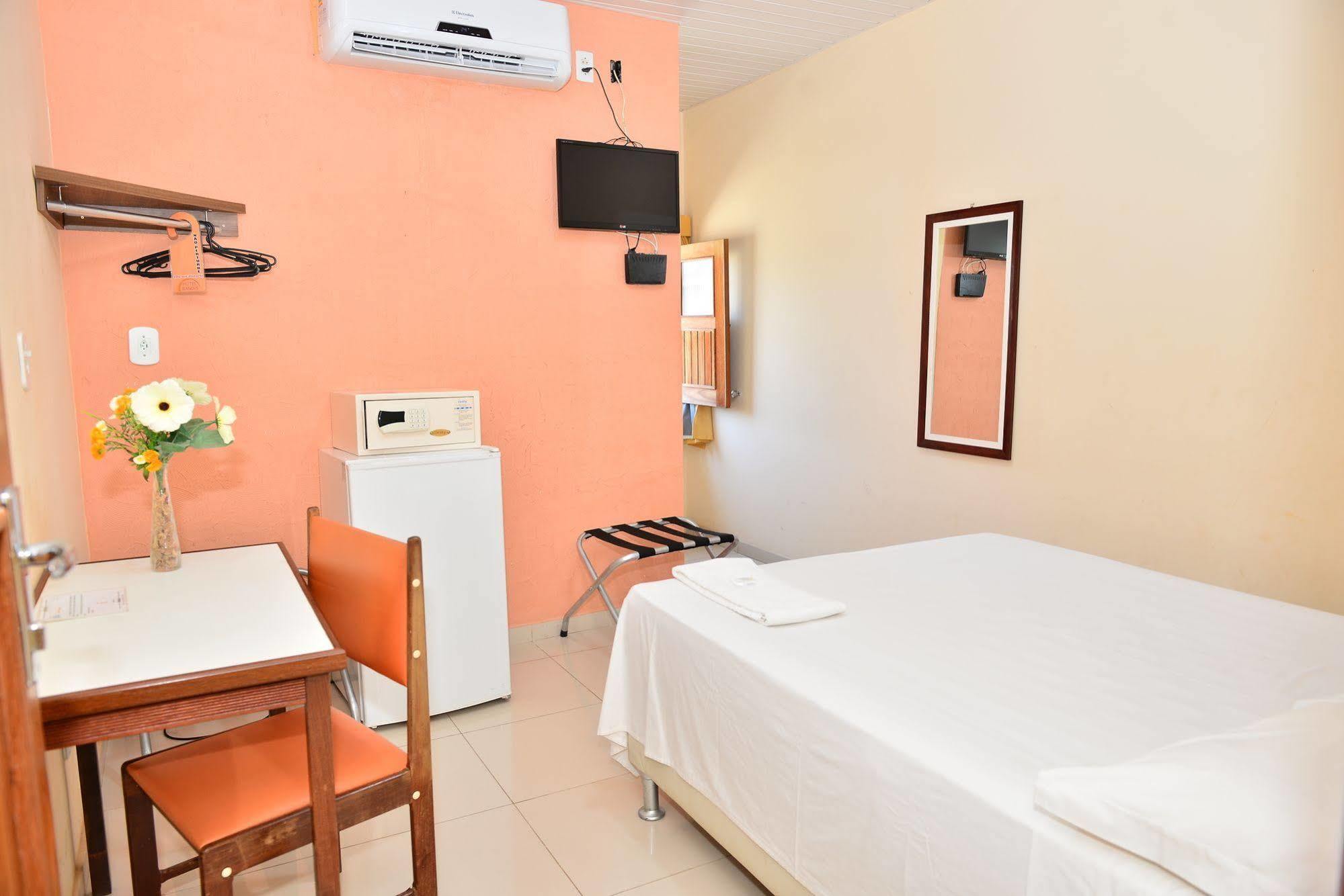 Hotel Sandis 3*